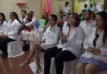 Boaco: Entregan títulos a nuevos especialistas de medicina