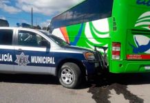 Policía de Oxaca hiere de bala a un normalista de Ayotzinapa