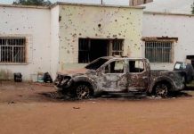 Dos policías del norte de México mueren al enfrentarse con individuos armados