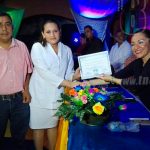 Ministerio de Salud entrega certificado a auxiliares de enfermería
