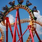 22 personas quedan atrapadas en montaña rusa por fallas mecánicas estados unidos, montana rusa, accidente,