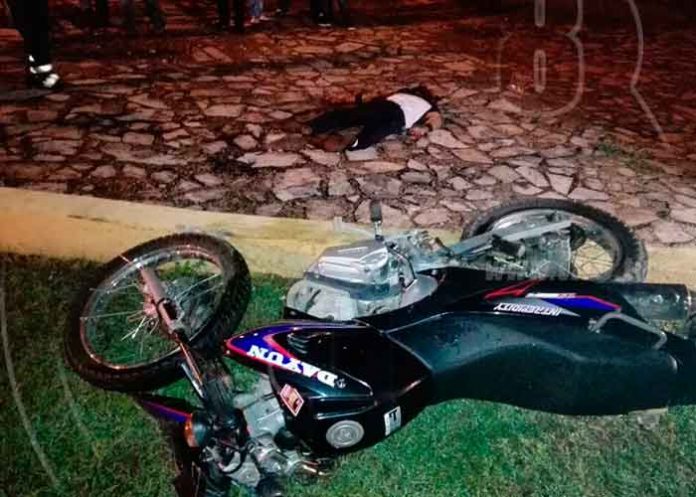 motociclista-_sawWmJW