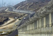 Muro que desea Trump sería de al menos 9 metros de altura
