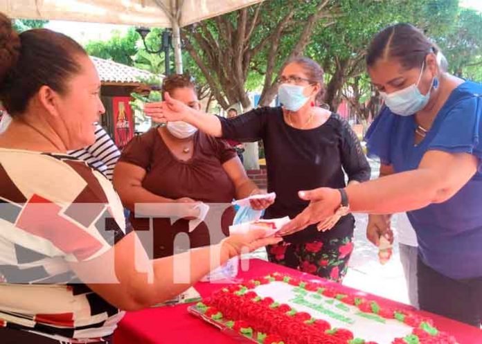 n3 nandaime, nicaragua, dia de las madres, pastel, parque central,