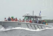 Niños celebran la Semana de la Niñez con miembros del Distrito Naval del Pacífico