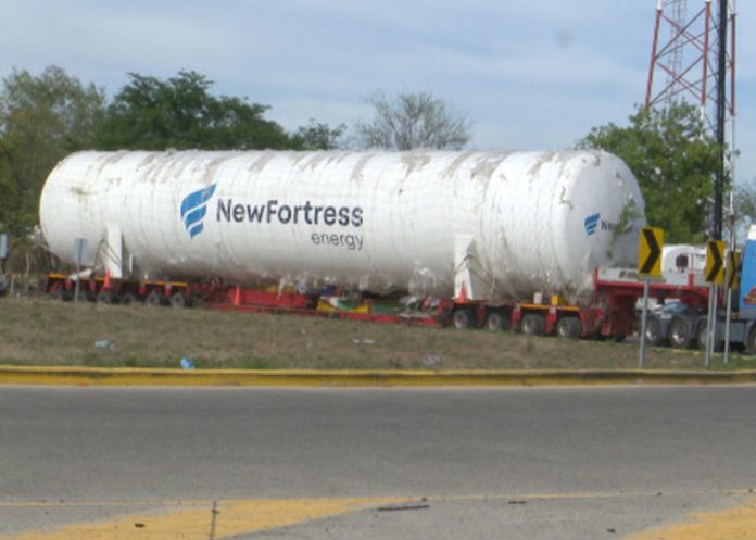 new-fortress-2 nicaragua, tanque, gas, new fortress, energia,