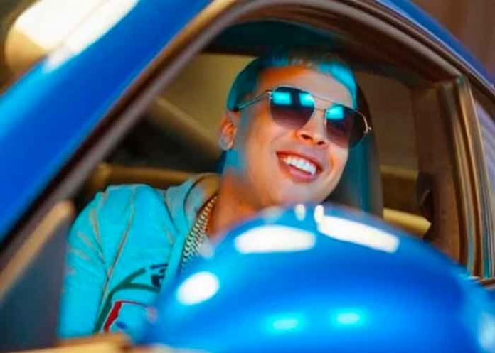 musica, noriel, cerrando capitulo, video, estreno, youtube,