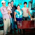 Nueva Guinea: Familia emprendedora ebanista recibe apoyo crediticio