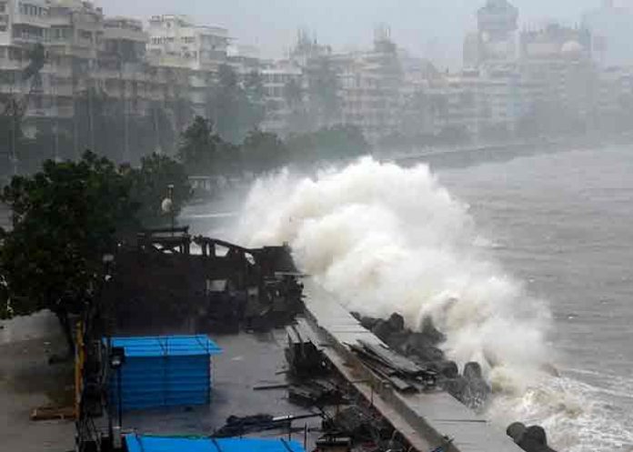 india, tormenta ciclonica, meteorologia, lluvias,