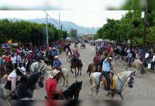 Población disfrutó de hípico criollo en Estelí