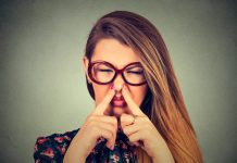 Estas 4 cosas te pueden estar provocando la pérdida del olfato