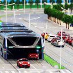 China: detuvieron por fraude a los fabricantes del «superómnibus antiatascos»