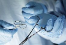 Operan con éxito a peruano que sufrió fractura de pene