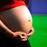 Un estudio asocia uso del móvil durante embarazo a la hiperactividad en niños
