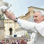 El papa irá a Birmania con un mensaje de «paz» en plena crisis de los rohinyás