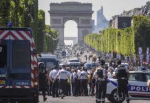 Arrestan en Francia a cuatro familiares del agresor de los Campos Elíseos