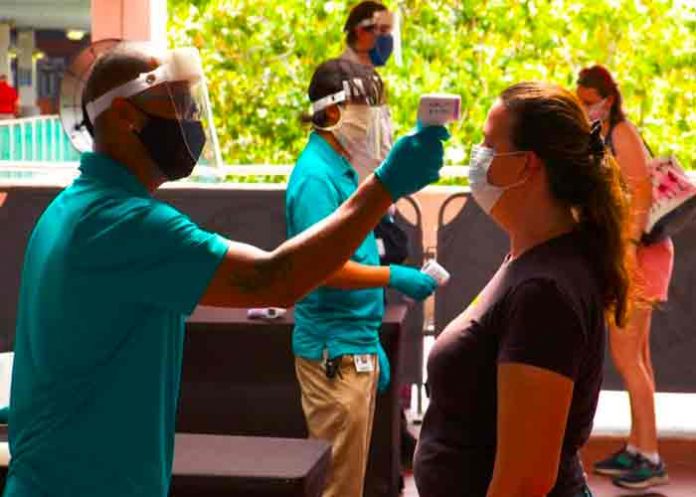 parque-orlando- estados unidos, mascarillas, parque, covid-19,