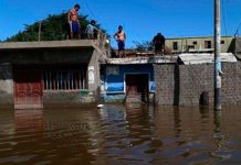 Reconstrucción de Perú costará unos 9.000 millones de dólares