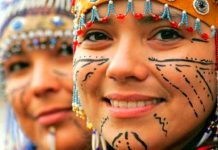 Indígenas protestan contra extracción petrolera en Alaska
