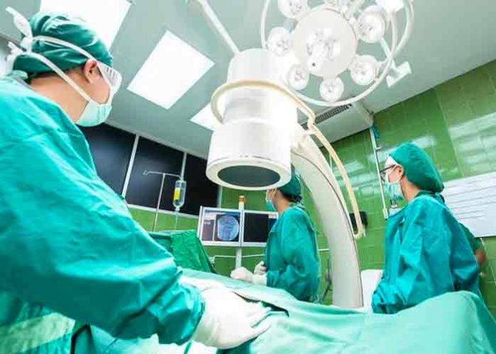 austria, pierna, negligencia medica,