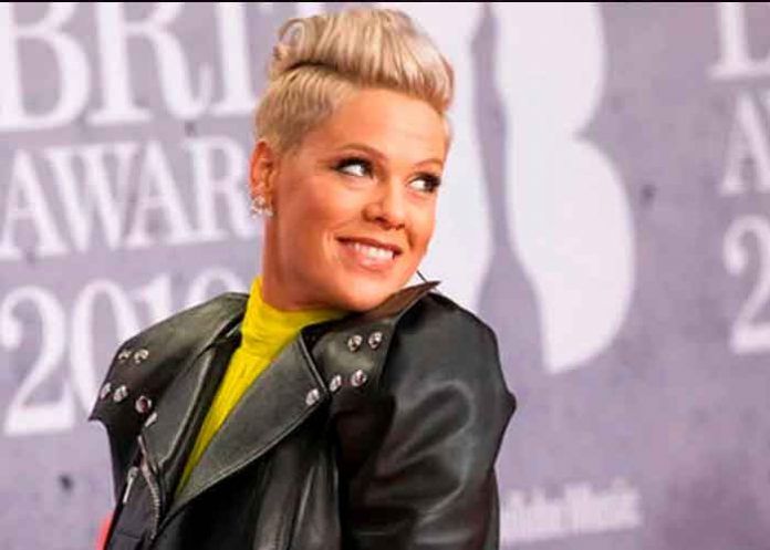 Estados unidos, cantante Pink, nuevo sencillo, All I Know So Far,