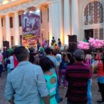Familias llegan a disfrutar en la Plaza de la Revolución