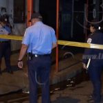 Matan a tubazos a inhalante de pega en el Mercado Oriental