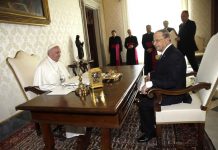 El papa recibe al presidente de Líbano y aprecia su acogida a los refugiados
