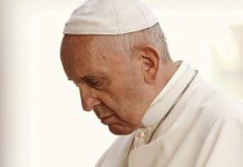 El papa expresa su solidaridad tras la desaparición del submarino argentino