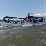 Granadinos participan en el tradicional viacrucis acuático en las isletas