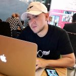 Así respondió El Robótico a aquellos que no le quisieron en la adolescencia por su apariencia