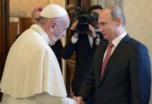 Putin agradecido al Papa por prestar a Rusia los restos de San Nicolás