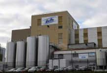 Investigan a empresa en Francia por vender leche contaminada