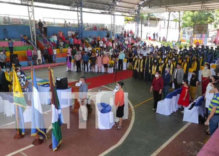 salud-2 nicaragua, uraccan, profesionales,