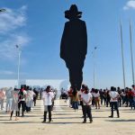 Rinden homenaje al General Sandino en Managua con serenata sinfónica nicaragua, sandino, managua, seranata, natalicio,