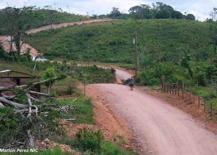 nicaragua, Siuna, Silvi Coperna, carreteras,