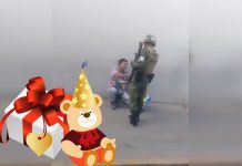 Video Viral: Soldado mexicano conmueve a cibernautas por gesto de amor y solidaridad