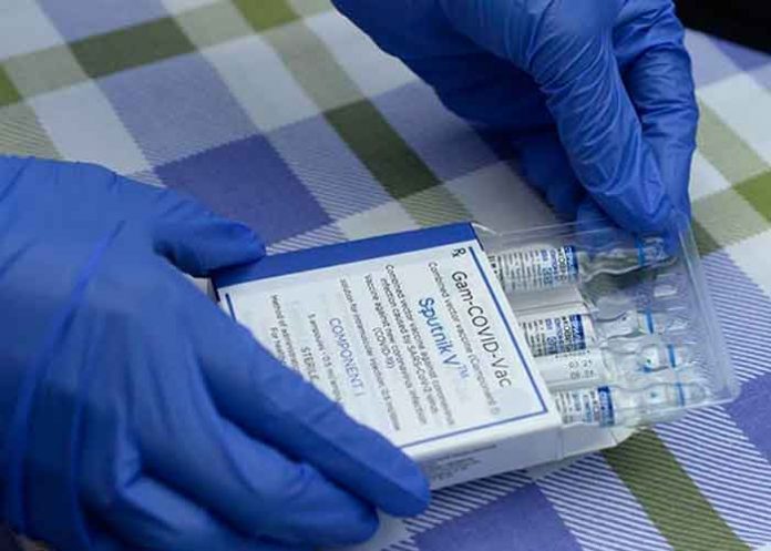 salud, sputnik v, asia, vacunas, coronavirus, viral, insolito, accidente, celular,