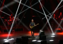Sting recuerda a 43 estudiantes de Ayotzinapa desaparecidos