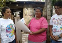 Familias de Ciudad Sandino reciben su título de propiedad