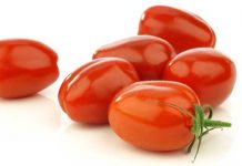 Revelan que los tomate reducen la mitad del cáncer en la piel