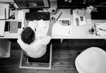 Trabajar demasiado horas puede propiciar un derrame cerebral