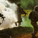 Trump firma el decreto que veta el servicio militar a los transgéneros y explica por qué lo hace