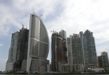 Un hotel en Panamá busca eliminar el nombre de Trump