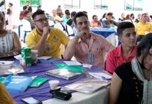 Estudiantes universitarios participan en congreso turístico