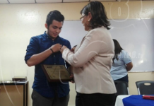 UNAN- Managua y UNEN premian excelencia académica