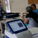 Venezolanos salen a votar para elegir integrantes de la Asamblea Nacional Constituyente.