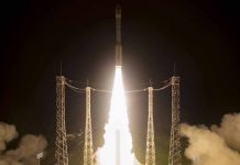 Lanzador Vega coloca en órbita dos satélites de observación
