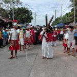 Realizan en Bluefields viacrucis por el viernes santo
