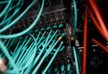 Este nuevo virus puede subir sus fotos a webs pornográficas